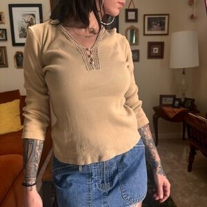 Vintage Jones New York Signature cream top